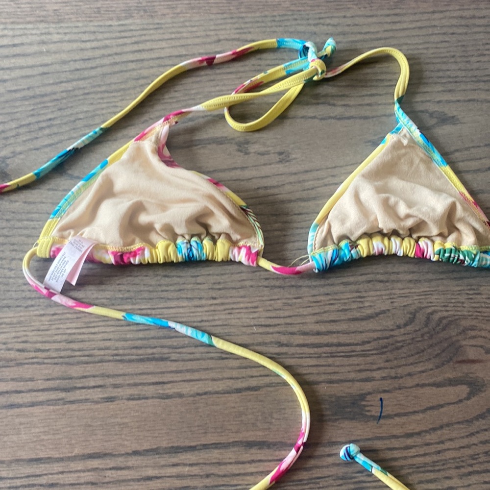 Bikini top bundle - Picture 15 of 16